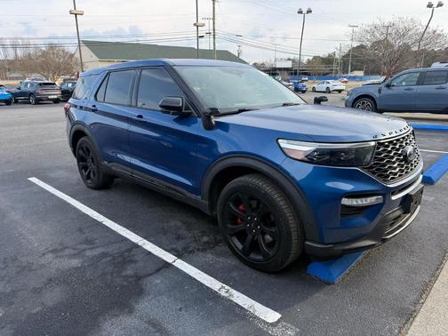 2020 Ford Explorer ST