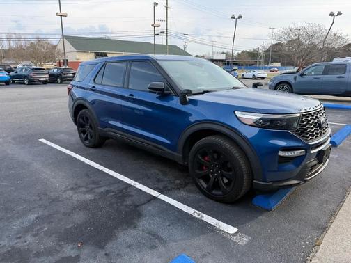 2020 Ford Explorer ST