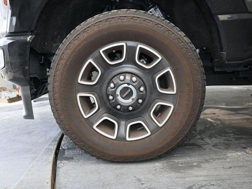 2024 Ford F-350 Platinum