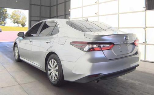 2021 Toyota Camry Hybrid LE