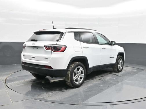 2023 Jeep Compass Latitude