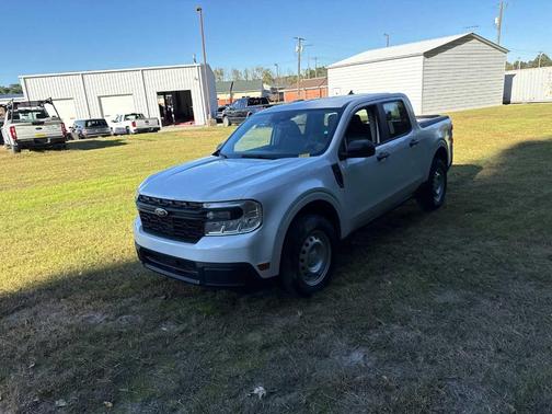 2023 Ford Maverick XL