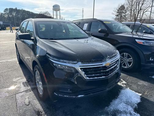 2023 Chevrolet Equinox LS