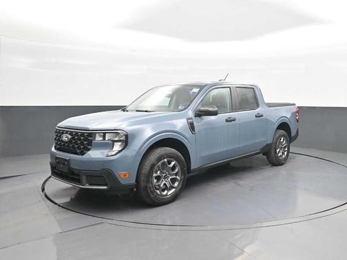 Azure Gray Metallic 2026 Ford Maverick XLT