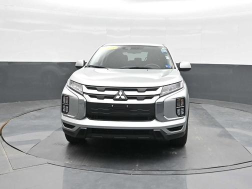 Alloy Silver Metallic 2025 Mitsubishi Outlander Sport ES