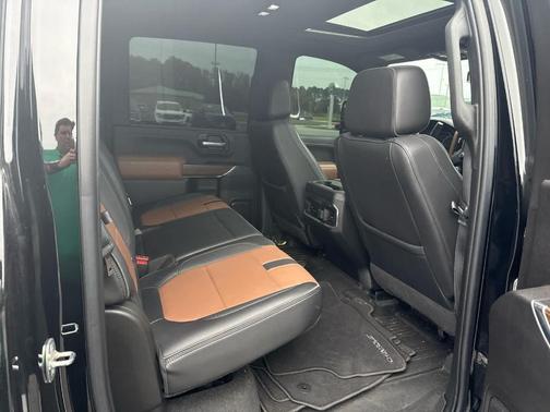 2022 Chevrolet Silverado 2500 High Country