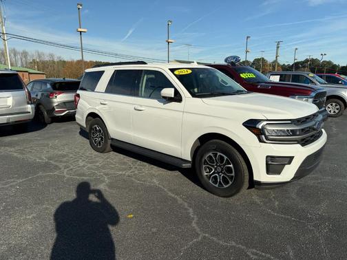 2024 Ford Expedition XLT