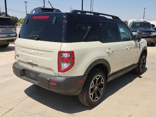 DESERT SAND 2025 Ford Bronco Sport OUTER BANKS
