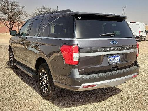 DARK MATTER PC 2024 Ford Expedition XLT