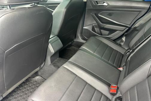 2022 Volkswagen Jetta 1.5T SE