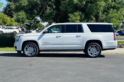 White Frost Tri-Coat 2018 GMC Yukon XL SLT