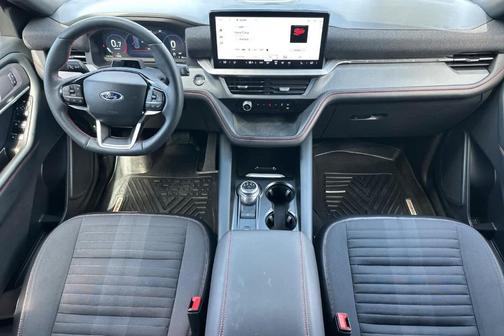 Star White 2025 Ford Explorer ST-Line