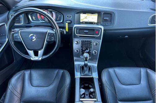 2016 Volvo S60 T5 DRIVE-E PREMIER