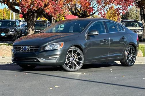 2016 Volvo S60 T5 DRIVE-E PREMIER