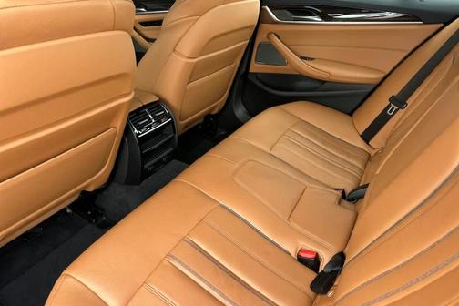 2019 BMW 530e iPerformance