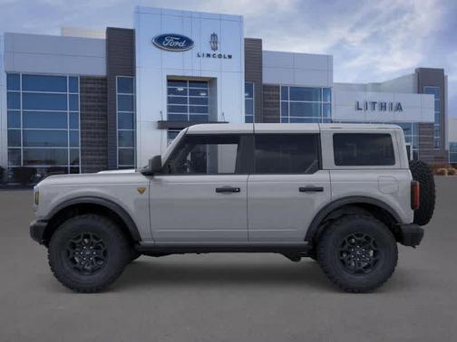 Avalanche Gray Metallic 2026 Ford Bronco Badlands