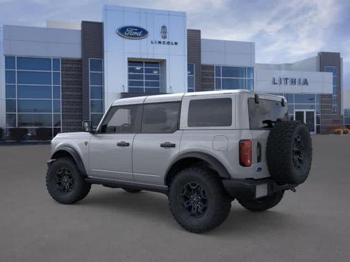 Avalanche Gray Metallic 2026 Ford Bronco Badlands
