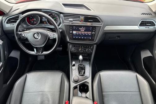 2019 Volkswagen Tiguan 2.0T SE