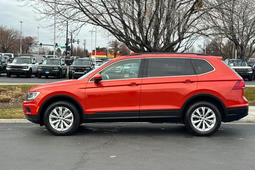 2019 Volkswagen Tiguan 2.0T SE