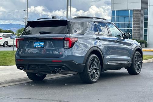 Vapor Blue Metallic 2025 Ford Explorer ST