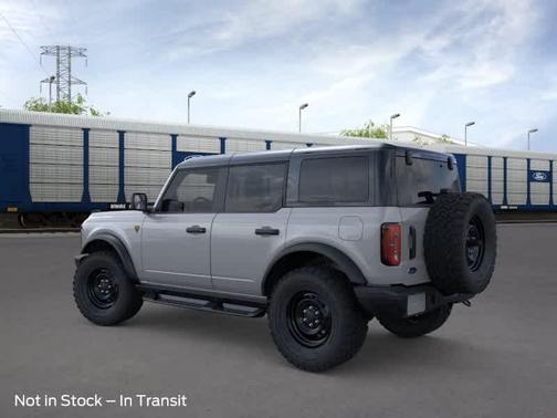 Avalanche Gray Metallic 2026 Ford Bronco Badlands