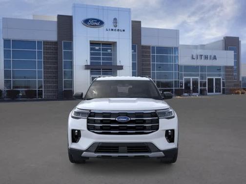 Space White Metallic 2026 Ford Explorer Active