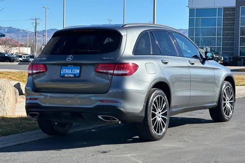 2018 Mercedes-Benz GLC 300 Base 4MATIC