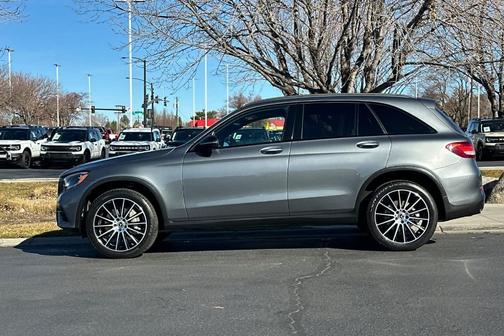 2018 Mercedes-Benz GLC 300 Base 4MATIC