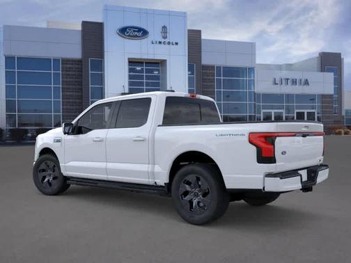 2025 Ford F-150 Lightning LARIAT
