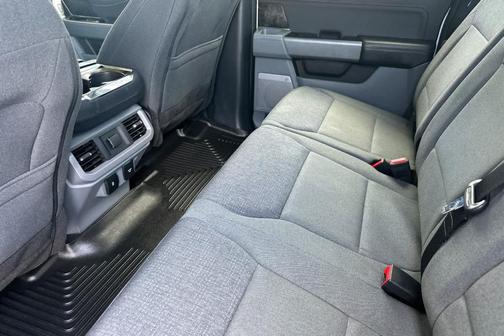 Oxford White 2024 Ford F-150 Lightning Flash