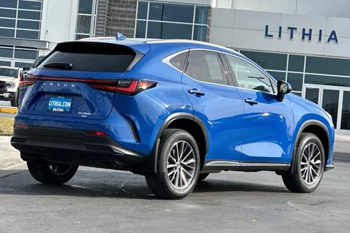 2025 Lexus NX 350h Premium