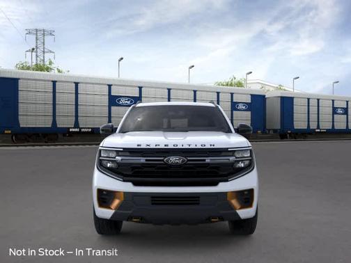 Oxford White 2026 Ford Expedition Tremor