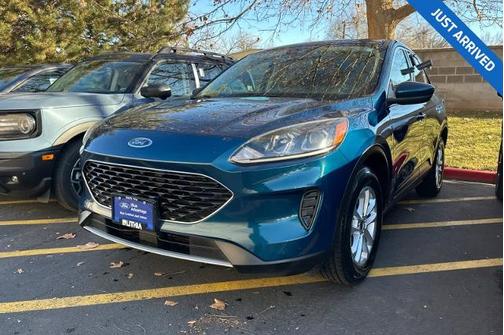 2020 Ford Escape SE