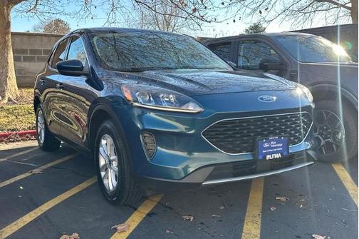 2020 Ford Escape SE