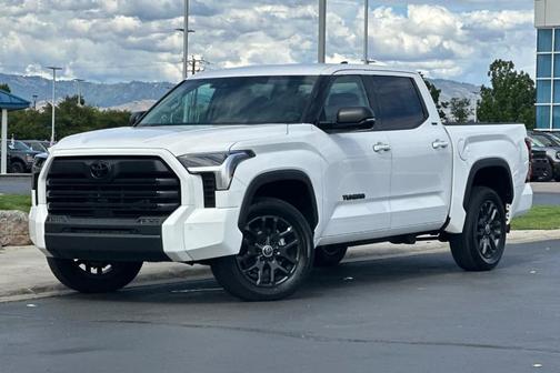 Ice 2023 Toyota Tundra SR5