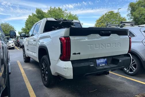 Ice 2023 Toyota Tundra SR5