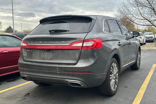 Magnetic Gray Metallic 2017 Lincoln MKX Reserve