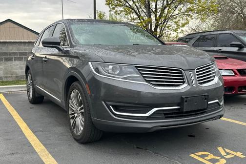Magnetic Gray Metallic 2017 Lincoln MKX Reserve