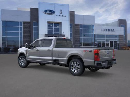 Carbonized Gray Metallic 2026 Ford F-350 Lariat Super Duty