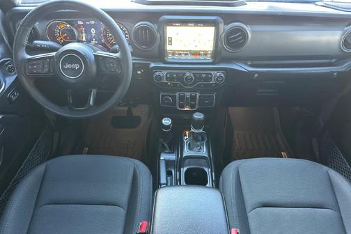 2023 Jeep Gladiator Sport