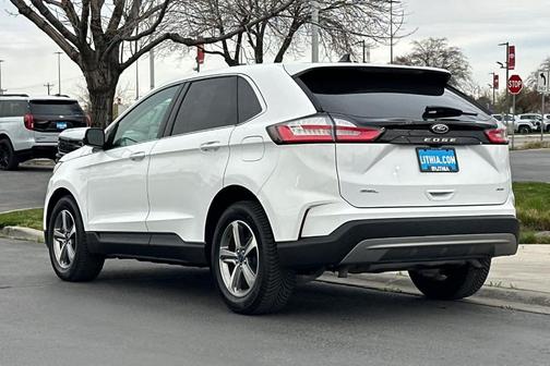 Oxford White 2022 Ford Edge SEL
