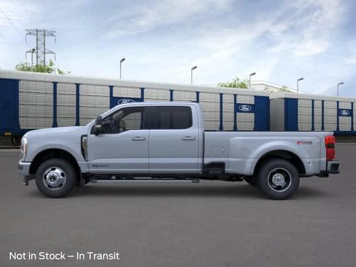 Glacier Gray Metallic 2026 Ford F-350 Lariat Super Duty