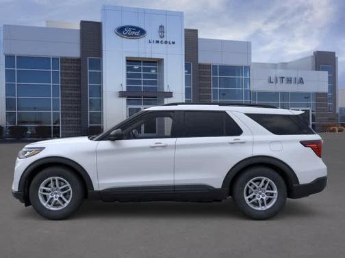 Space White Metallic 2026 Ford Explorer Active