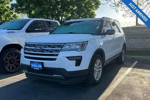 Oxford White 2018 Ford Explorer XLT