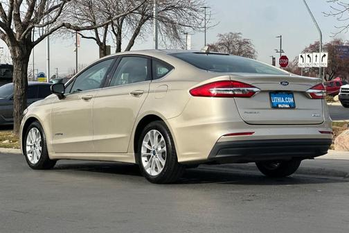 2019 Ford Fusion Hybrid SE