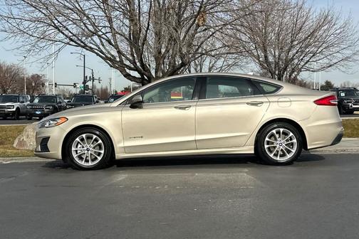 2019 Ford Fusion Hybrid SE