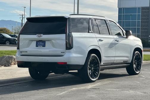 2022 Cadillac Escalade Sport Platinum