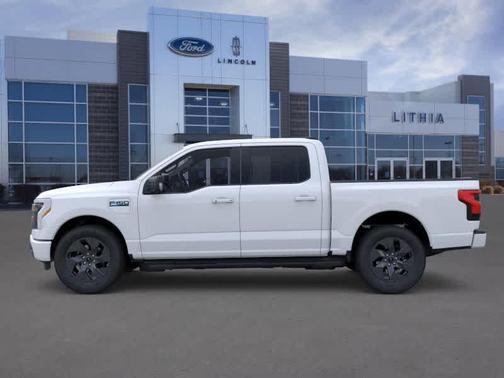 2025 Ford F-150 Lightning Flash