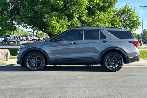 Carbonized Gray Metallic 2026 Ford Explorer ST