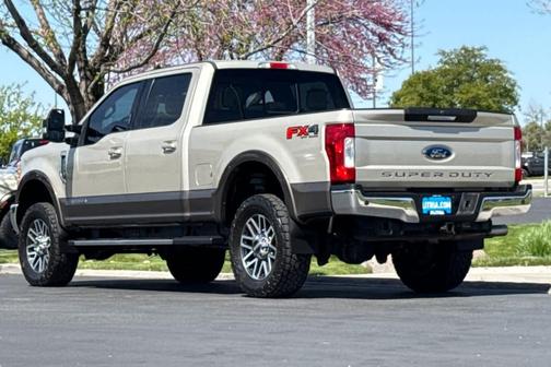 White Gold 2017 Ford F-250 Lariat